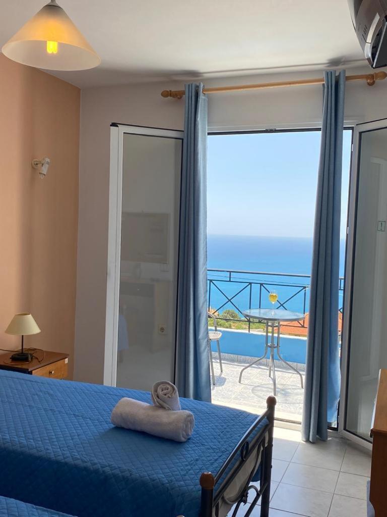 Casa De Blue Λουρδάτα